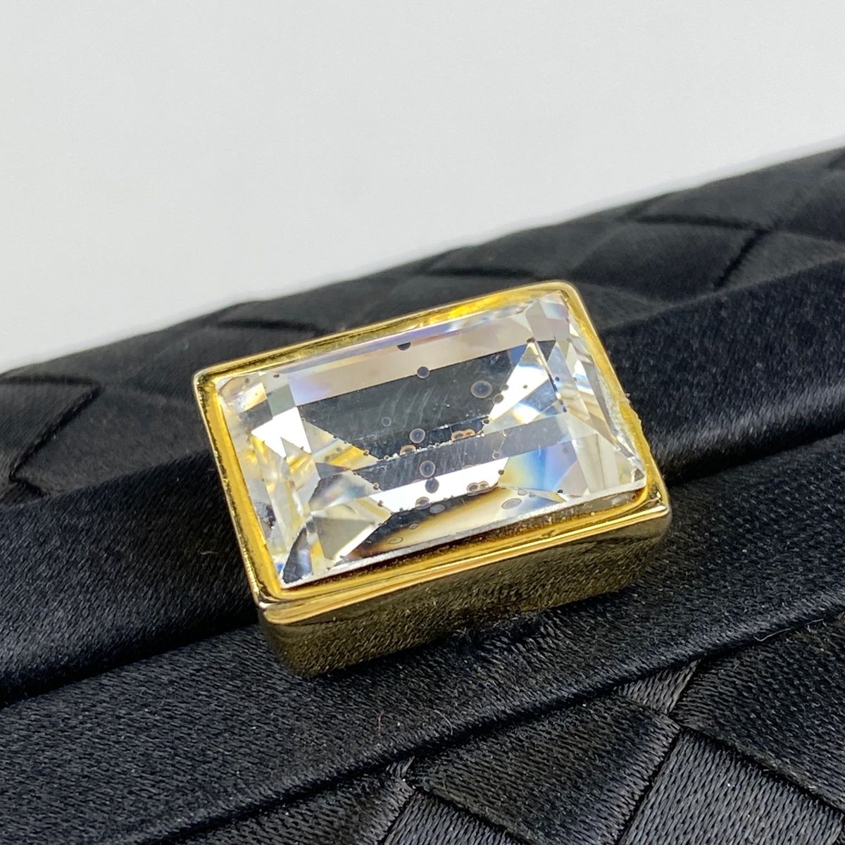 イントレチャート ポーチ