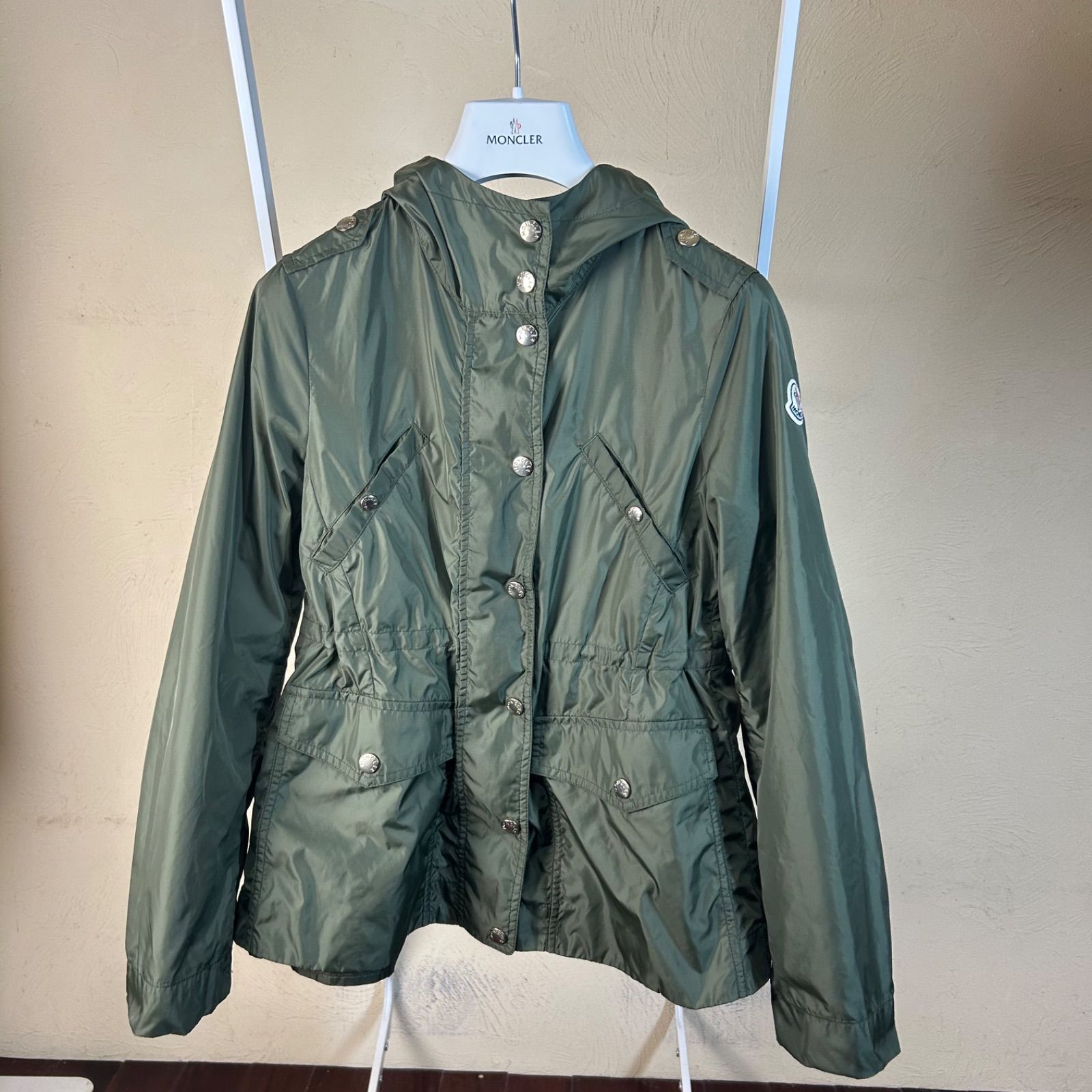 モンクレール Philantha ナイロンジャケットカーキ12A