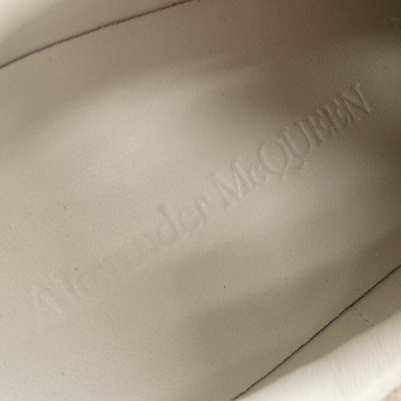 553770 スニーカー