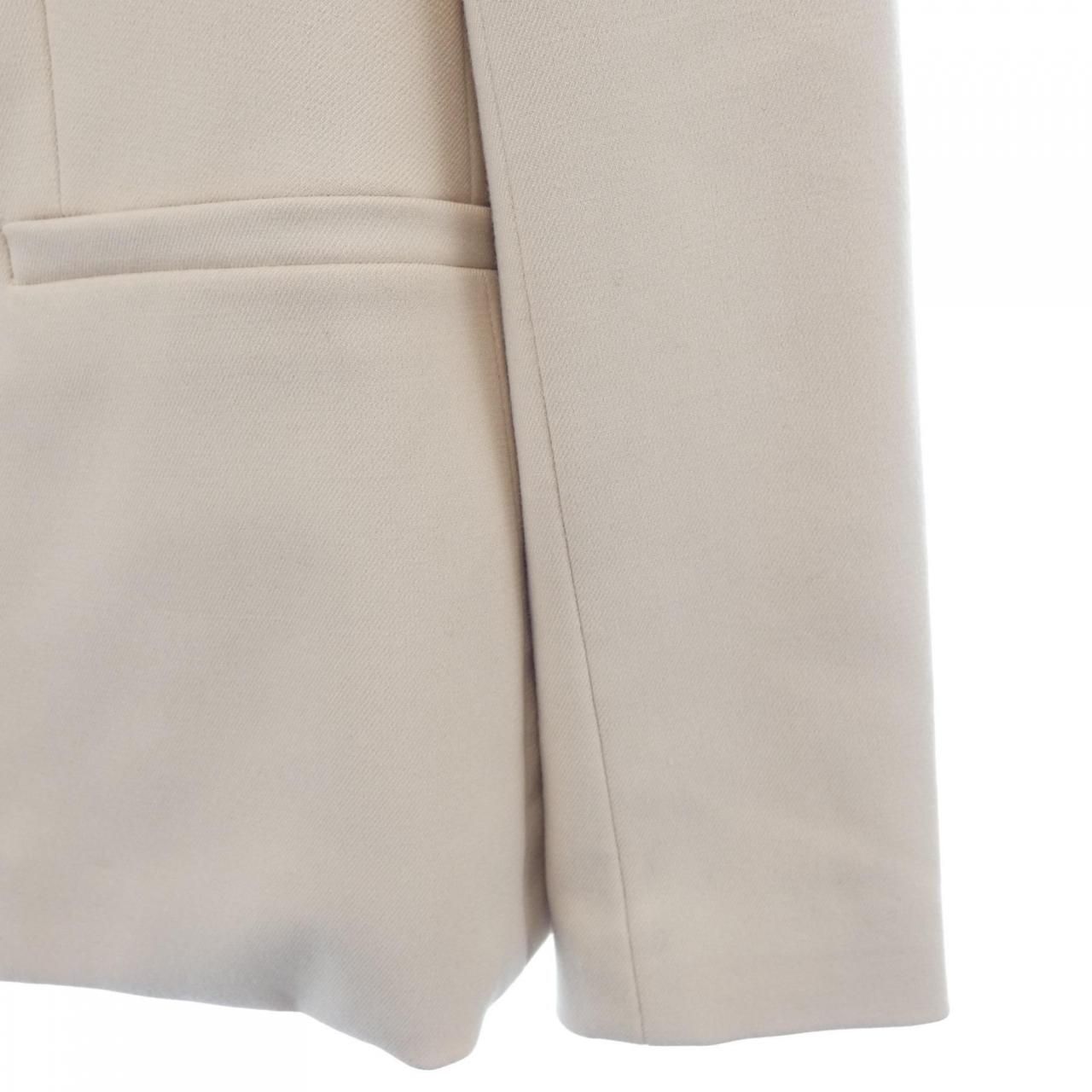 アリスアンドオリビア