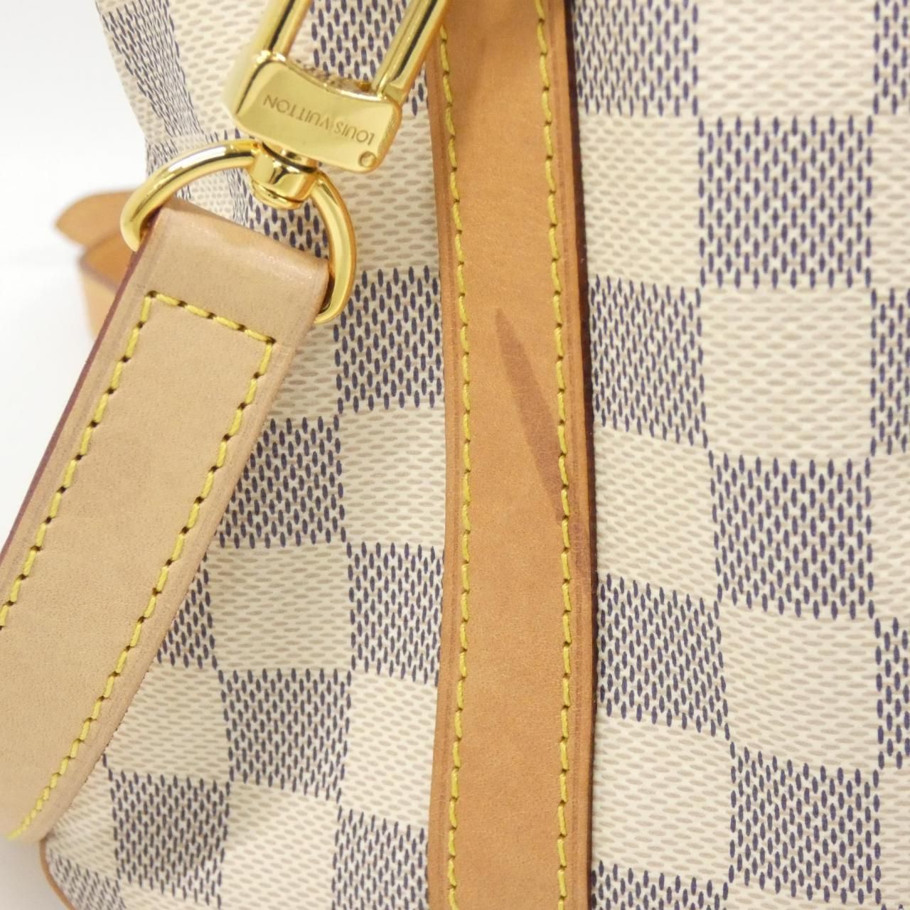 ボストンバッグ