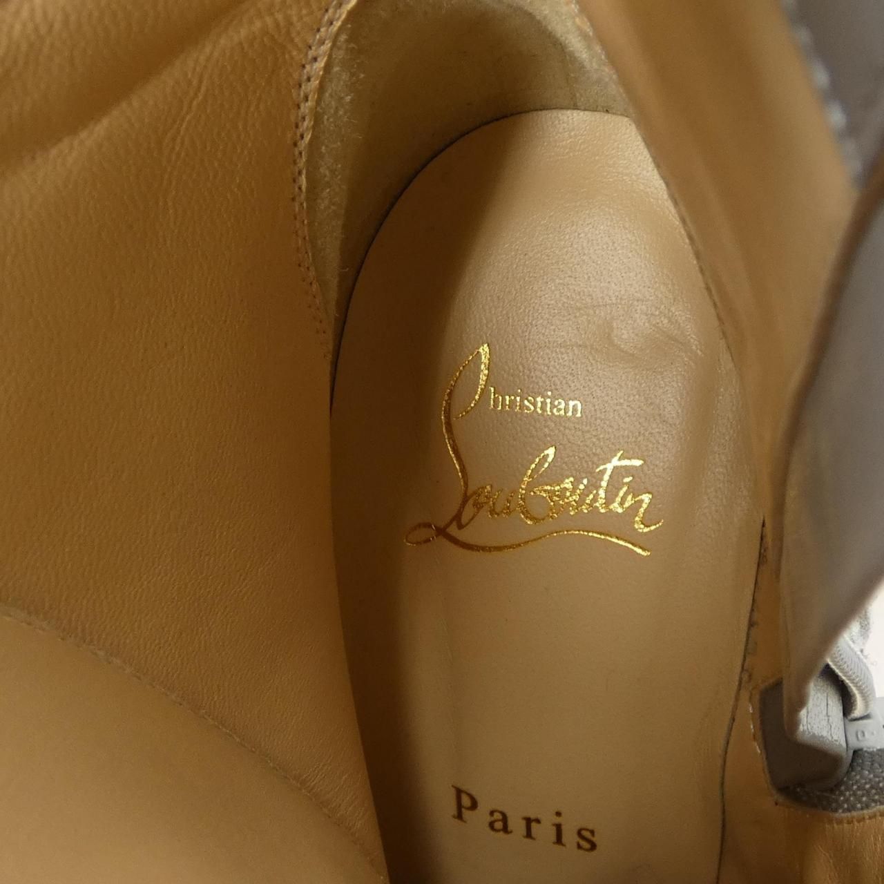 クリスチャンルブタン TS