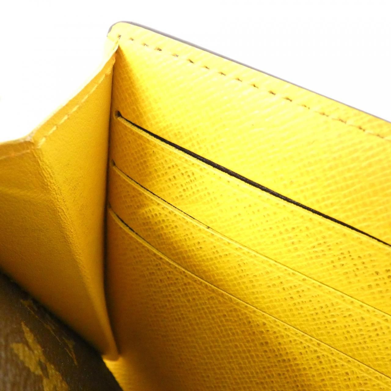 ヴィヴィエンヌ