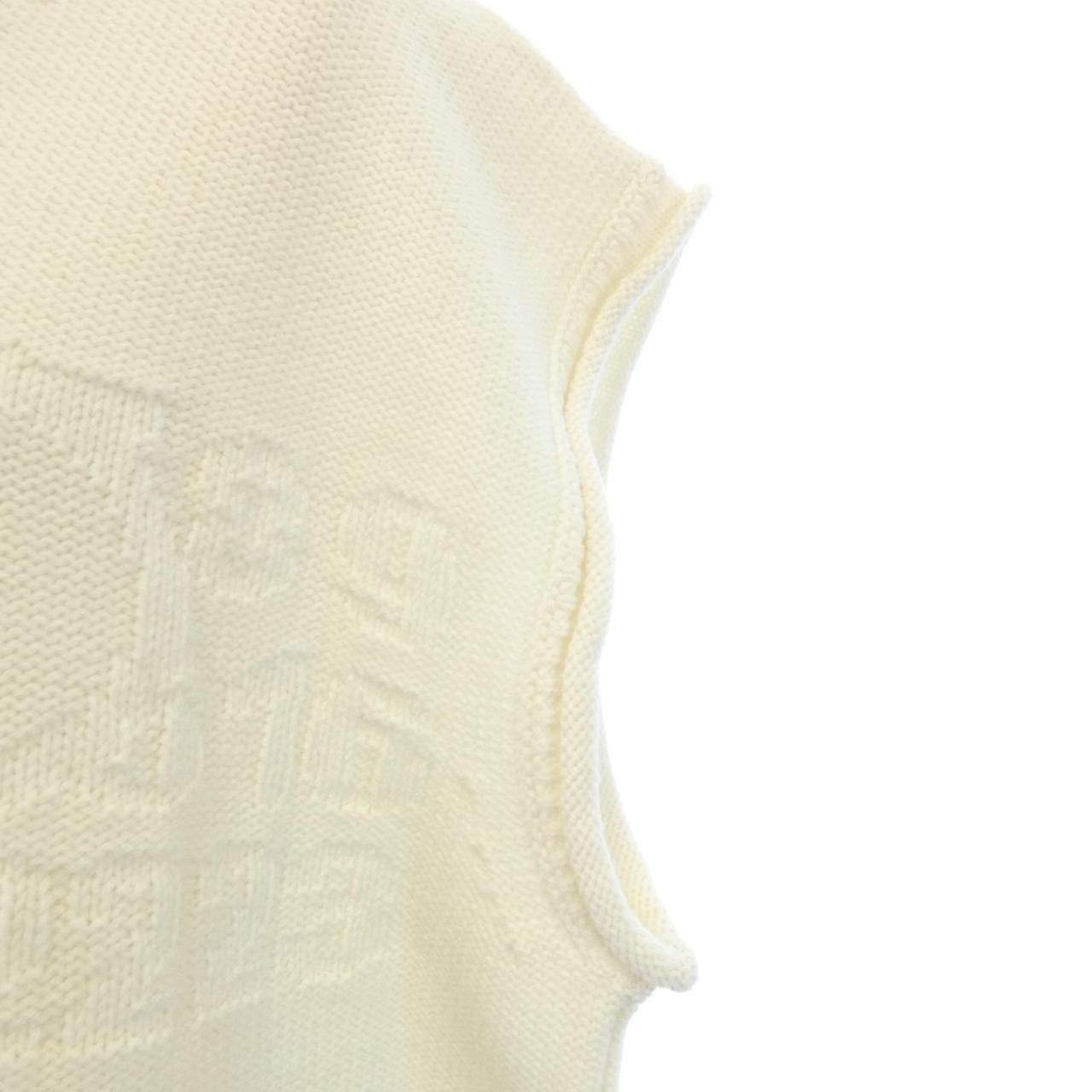 エムエムシックス