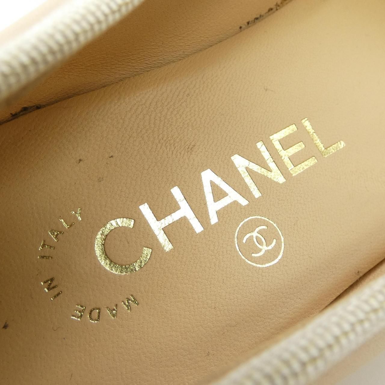 シャネル CHANEL
