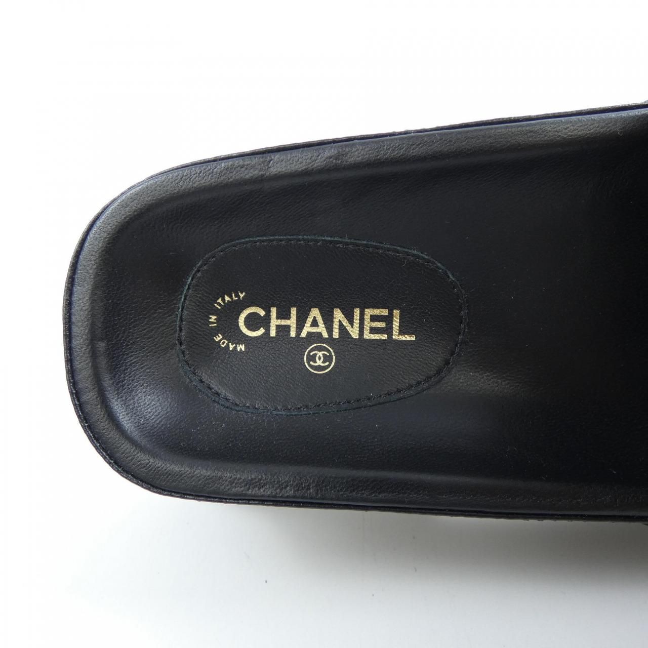 CHANEL