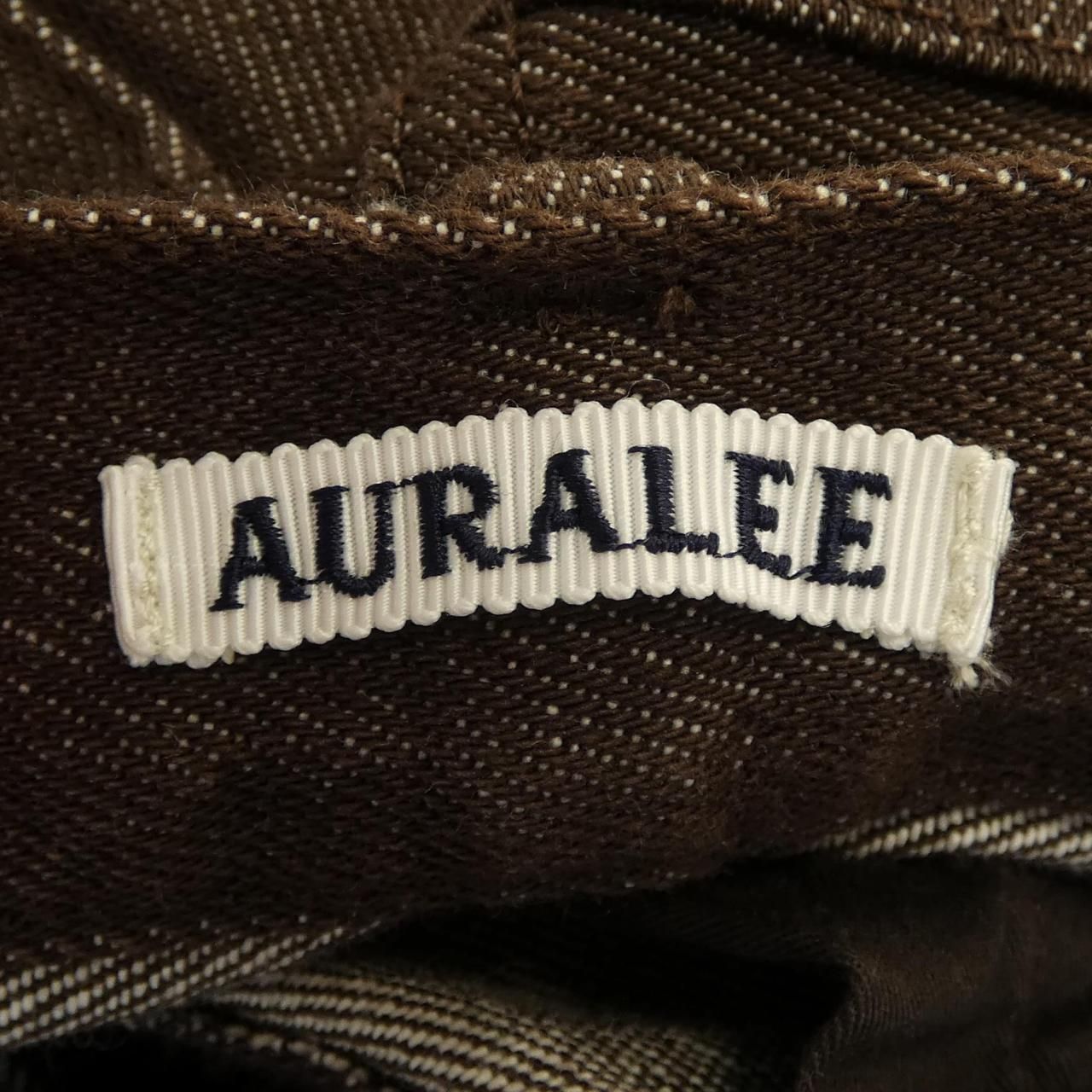 AURALEE