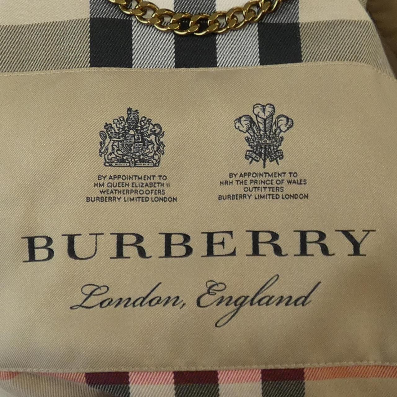 バーバリー BURBERRY