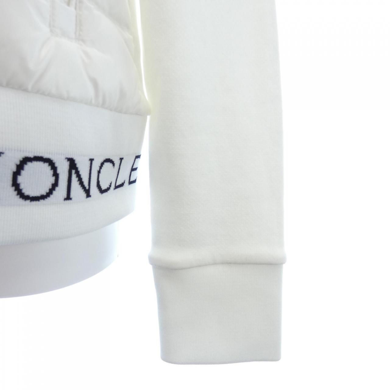 ダウンジャケット