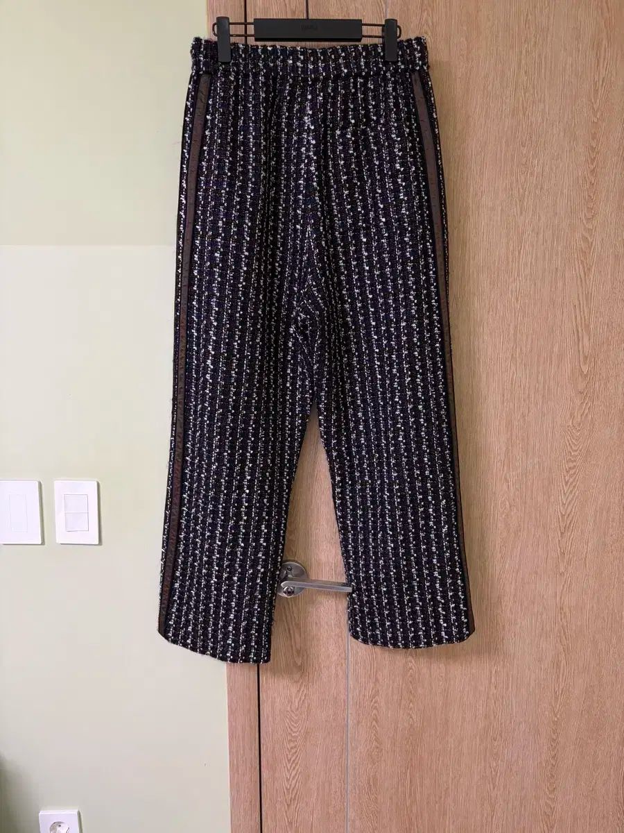 24 fw ツイード パンツ