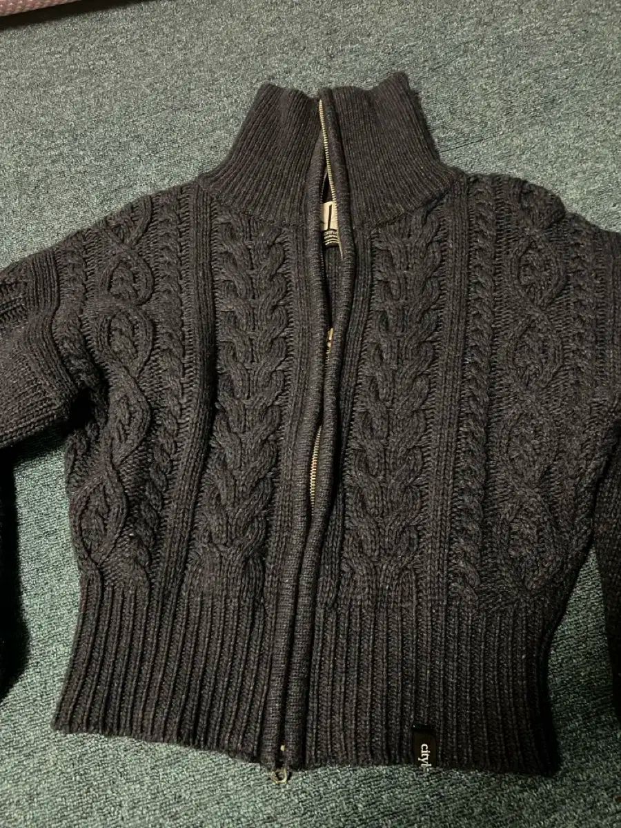 シティーブリーズ