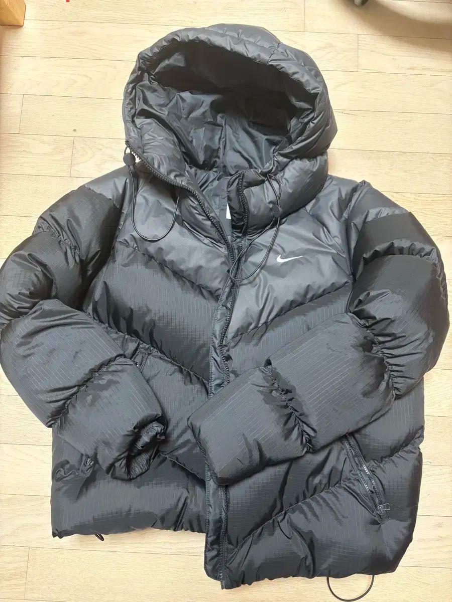 NIKE WIND AND WISH パファー STORM-FIT ブラック ダウン Sサイズ