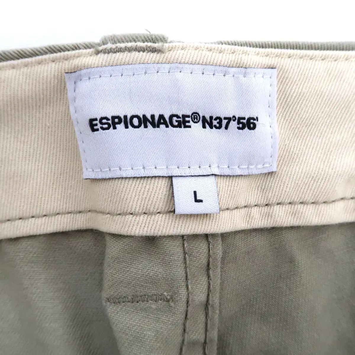 オフィサーパンツ