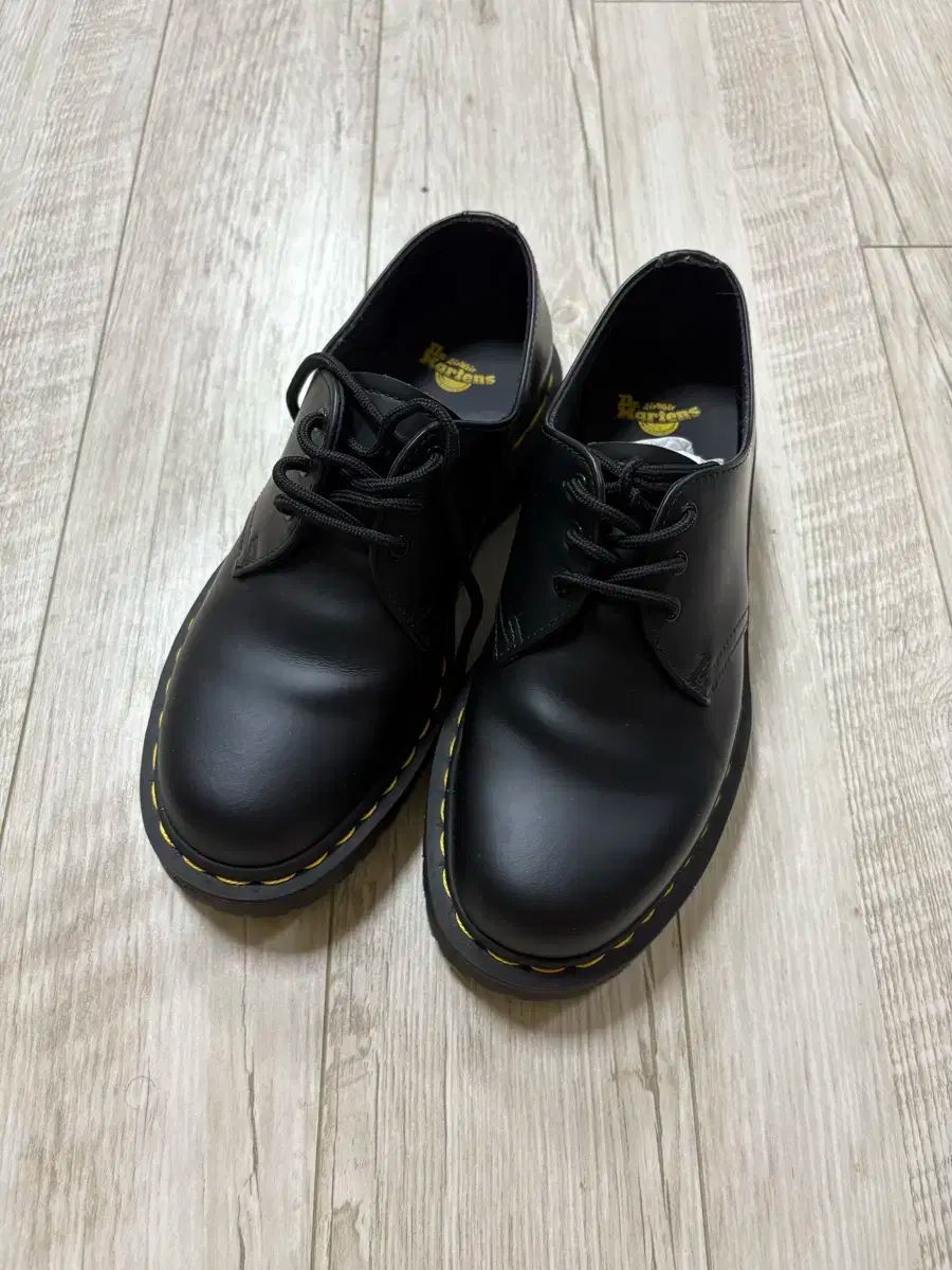 DR. MARTENS ドクターマーチン 1461 3ホール ベックス 250