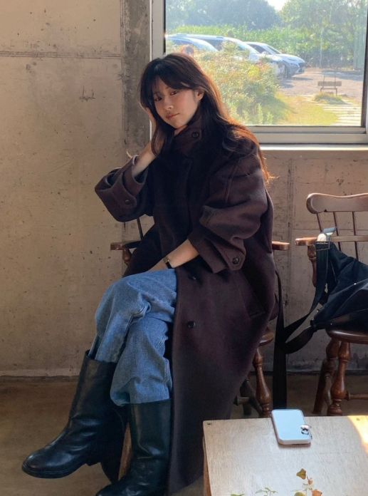 ベルガモットベルト付きウールコート ブラック