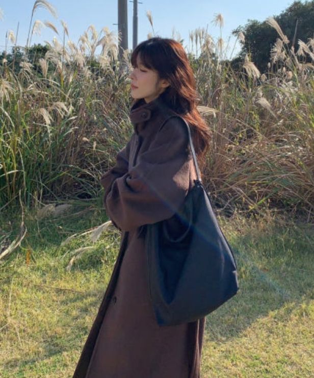 ベルガモットベルト付きウールコート ブラック