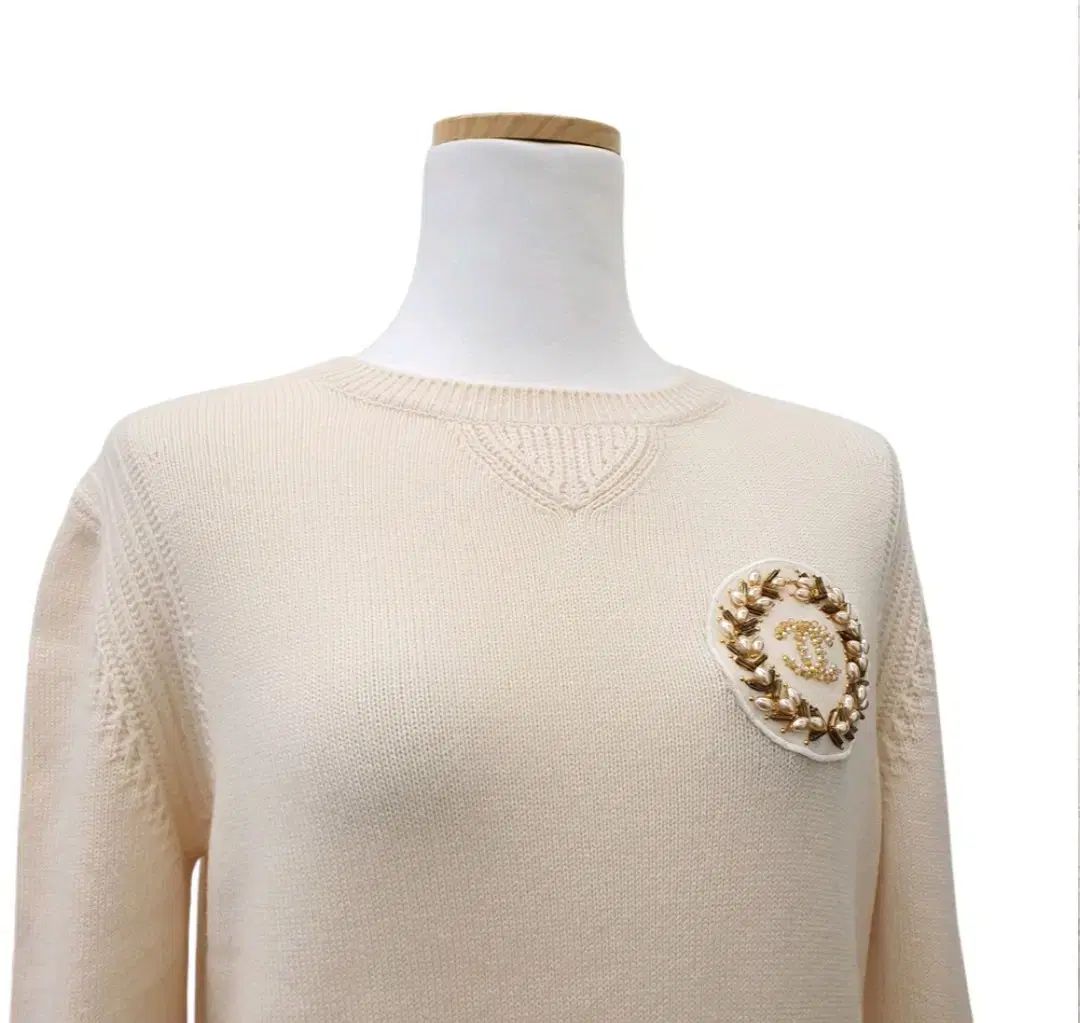 シャネル アイボリー ニット