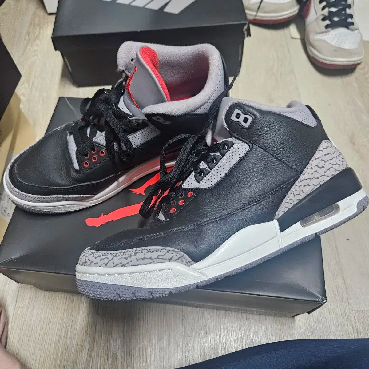 エアジョーダン 3 ブラックセメント 260