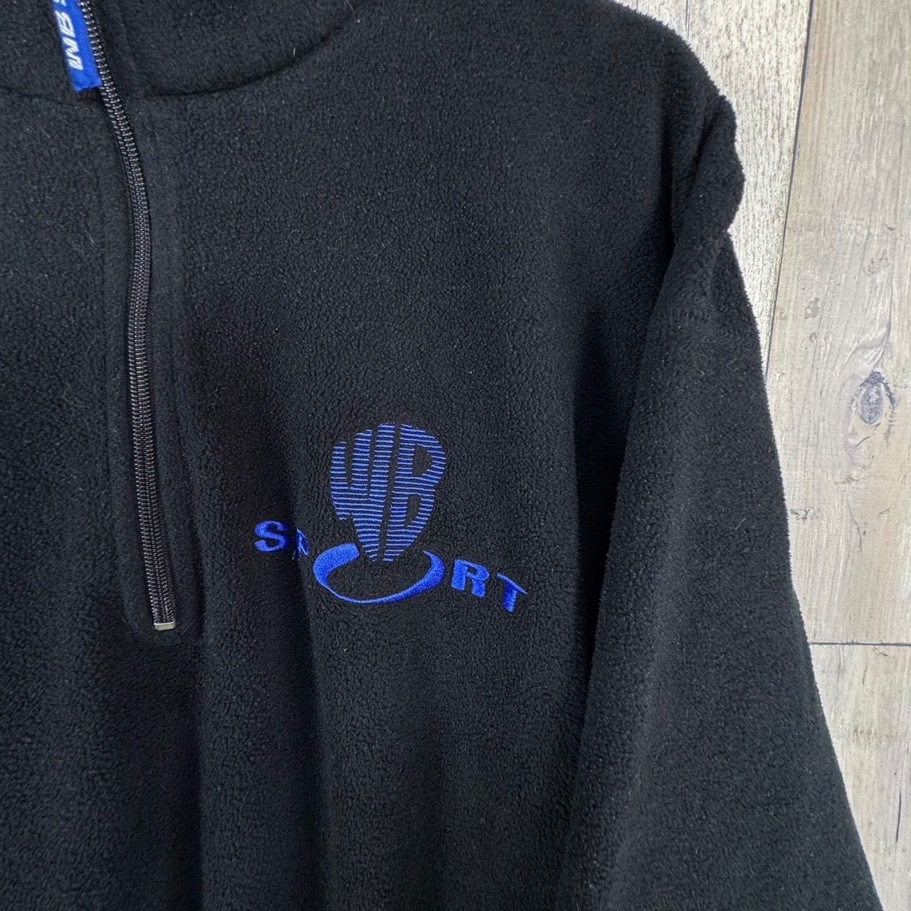 WARNER BROS STUDIO STORE WB SPORT ワーナーブラザース ハーフジップ フリース トレーナー メンズ XL サイズ GULLKHAN_COM