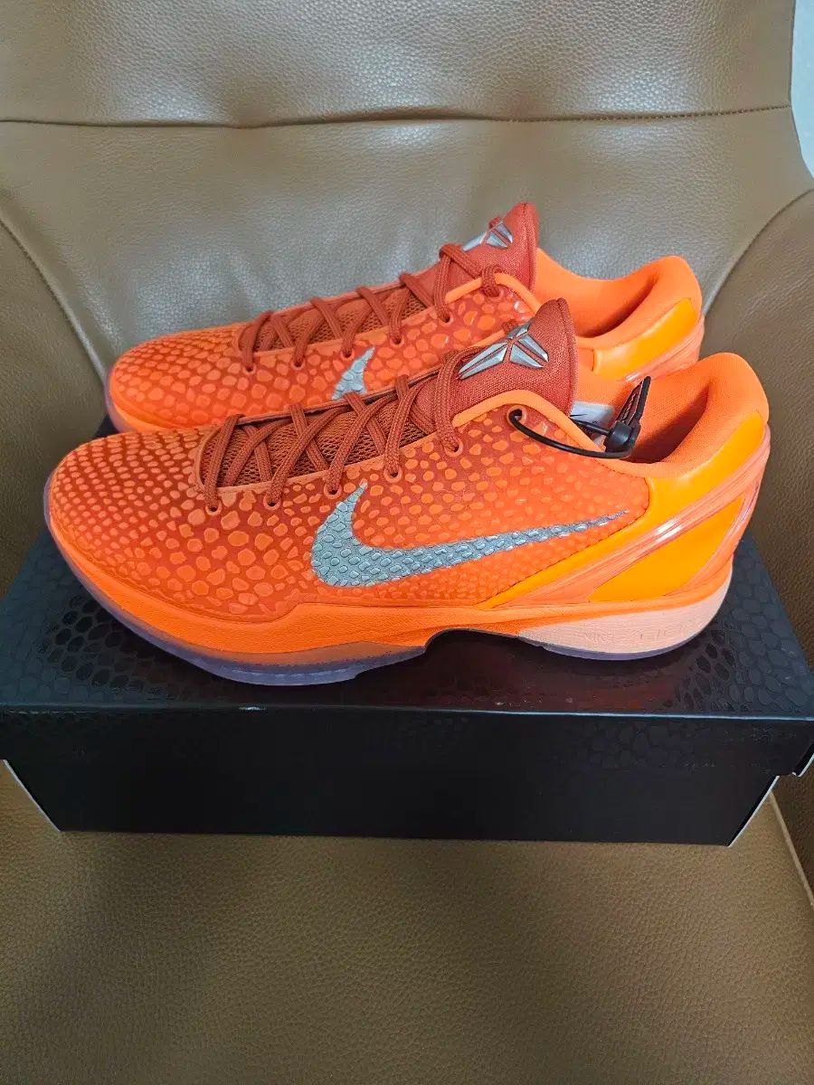 ナイキ コービー6 プロトロ トゥー オレンジ 290
