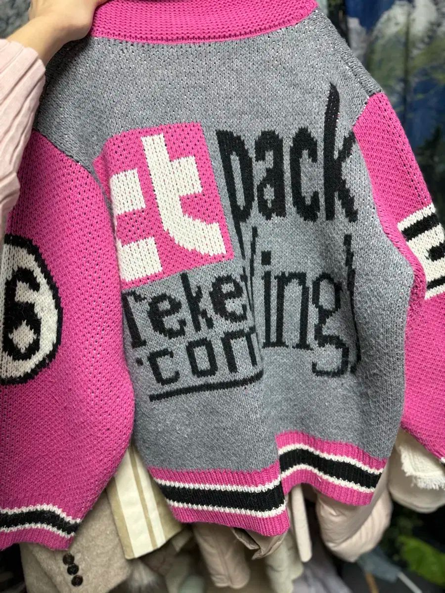 テケット teket ピンク ニット ジップアップ カウチン