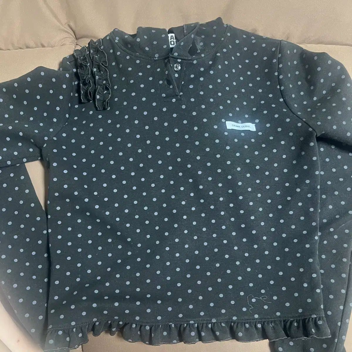  CRNK DOT FRILL HOODIE_BLACK パーカー トップス