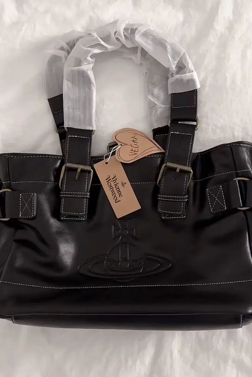 Vivienne Westwood ヴィヴィアン ウエストウッド バックル ショルダーバッグ