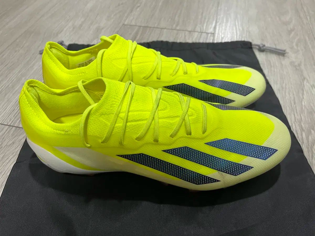 最高品質 アディダス X クレイジーパス イージー エリート AG 255 サッカーシューズ