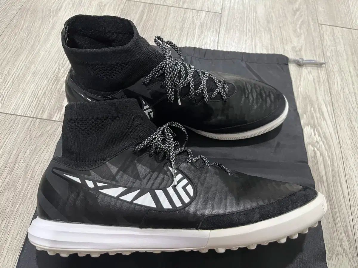 ACC モデル ナイキ マジスタ X プロキシモ TF 270 サッカーシューズ