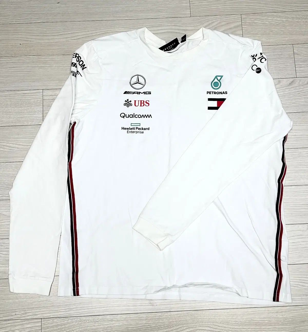 F1 メルセデスAMG ロングスリーブ XL サイズ Tシャツ トミーヒルフィガー