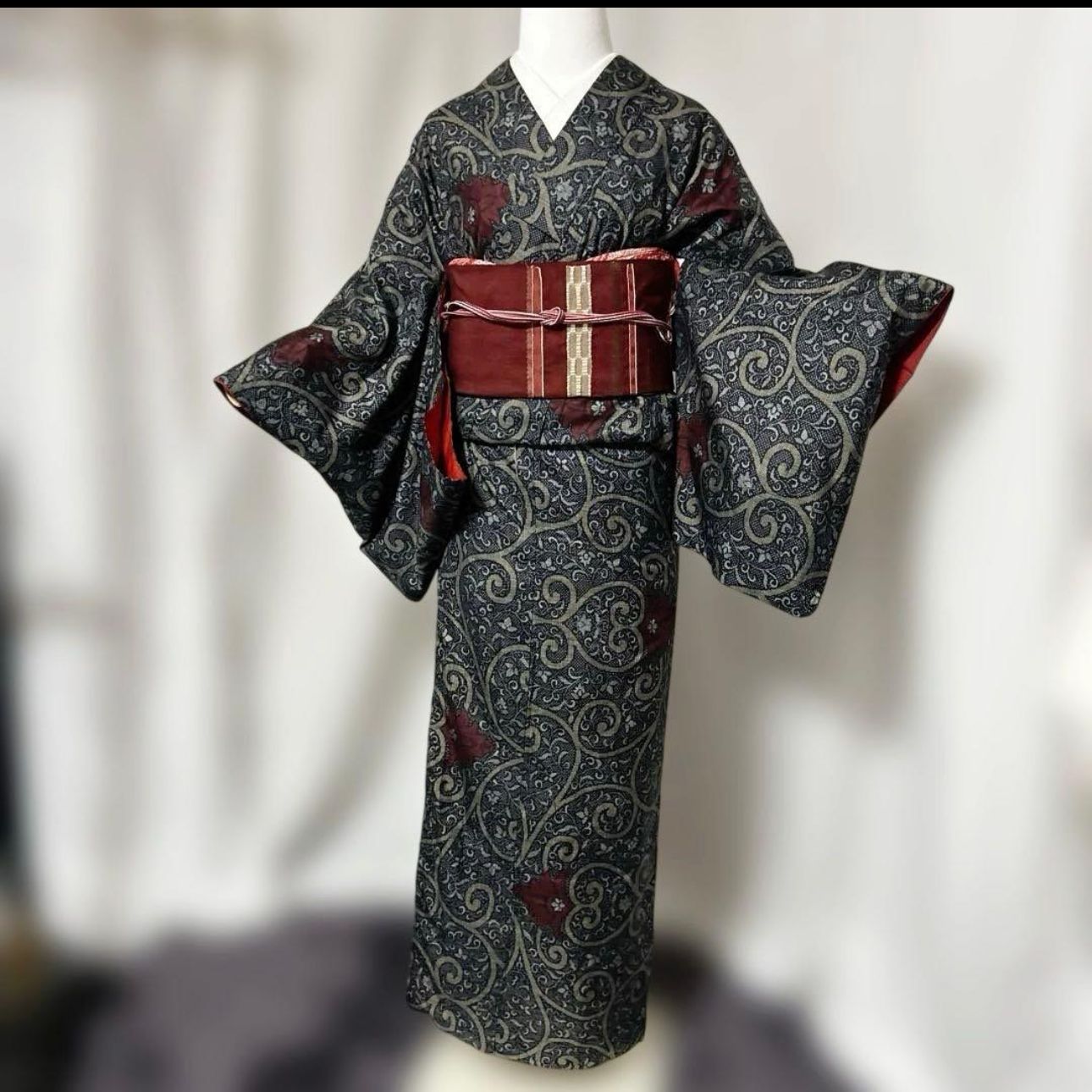 超 ♥近い 袷 正絹 大島紬 割り込み絣 小紋 フルセット Rare - Exquisite Near Unused Oshima Tsumugi Silk Kimono Set Komon Type