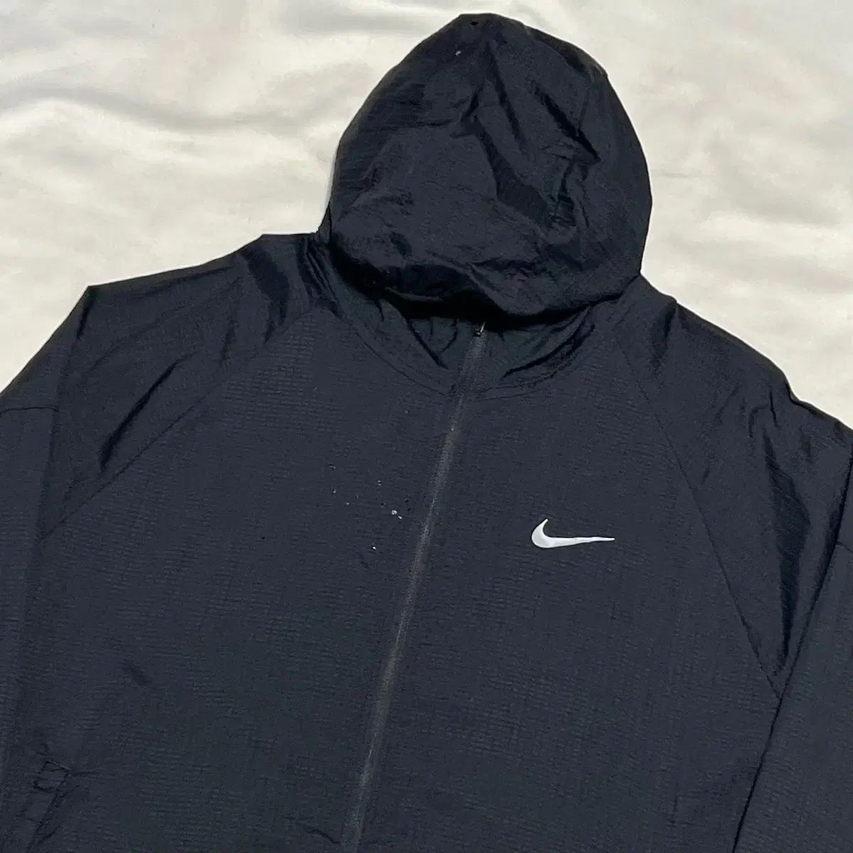 XXL NIKE エッセンシャルズ フード ウインドブレーカー