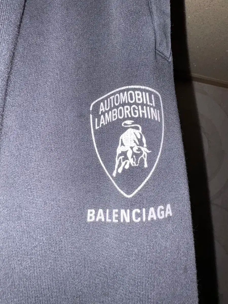 ランボルギーニ パンツ