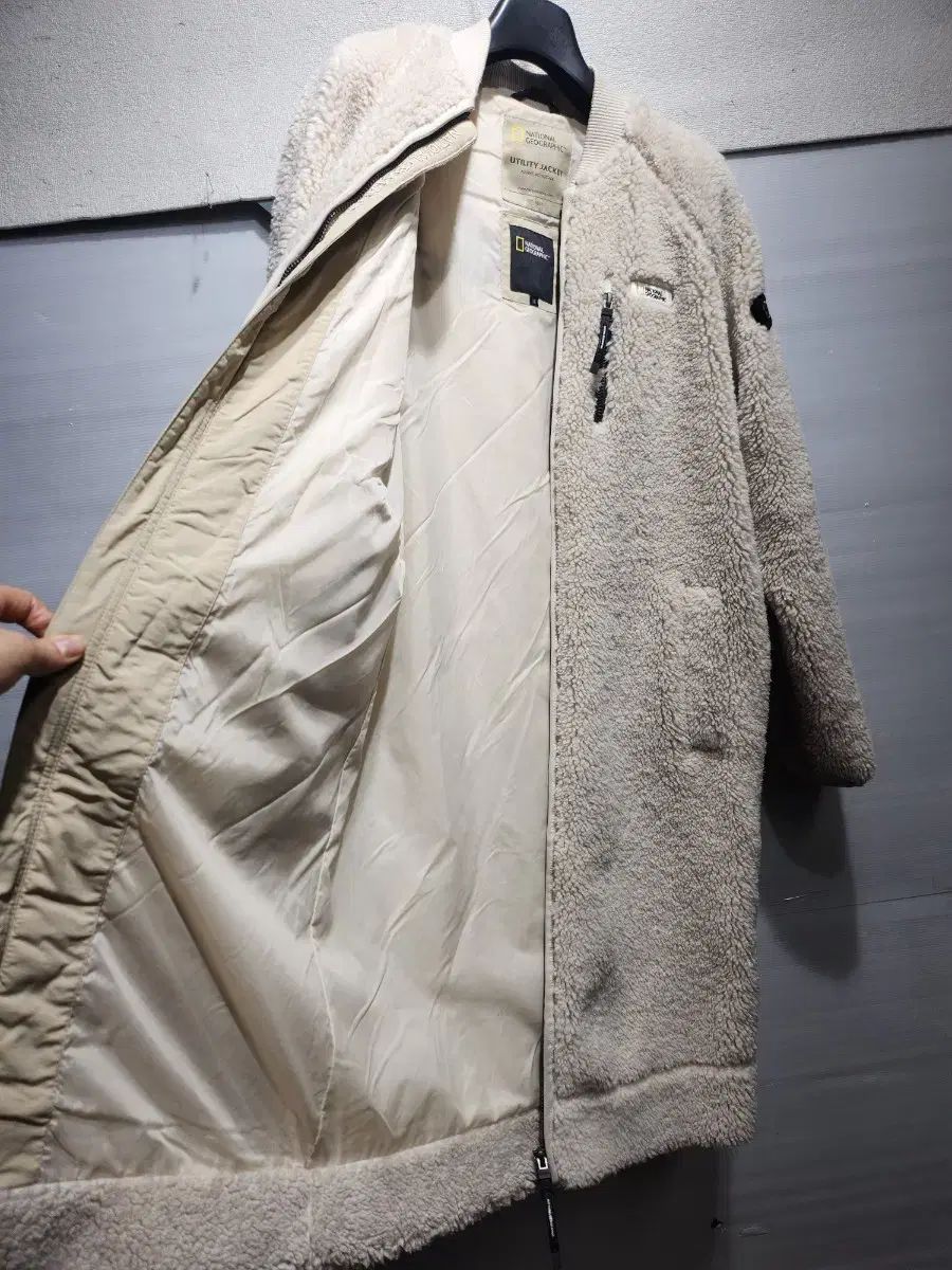 ナショナルジオグラフィック フリース ロング コート アイボリー