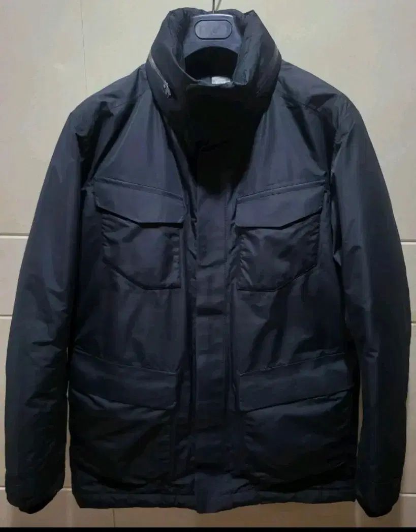 ゴルフ ダウンジャケット