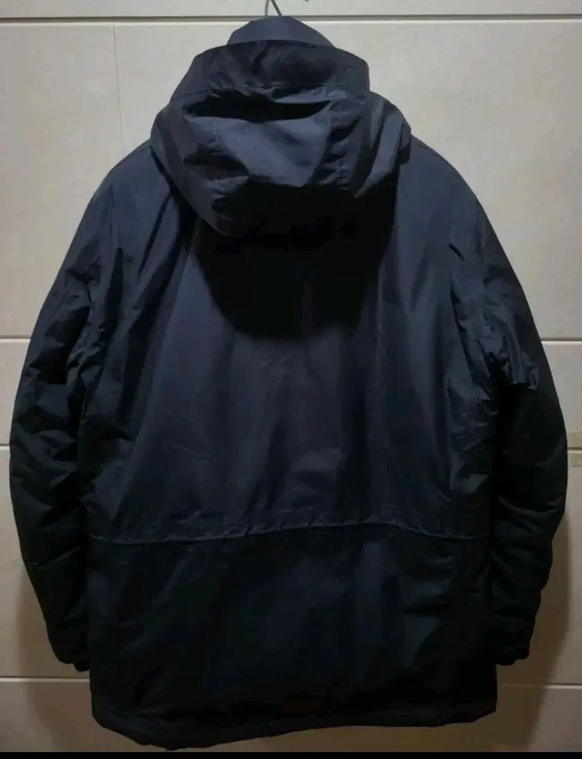 ダウンジャケット