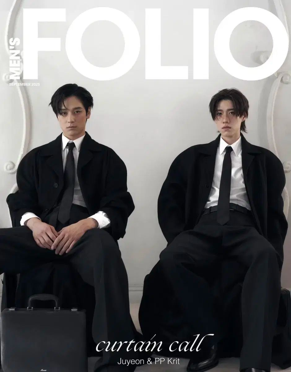 バレンシアガ メンズ スタンダード シャツ ベイビー ブルー Winter 25