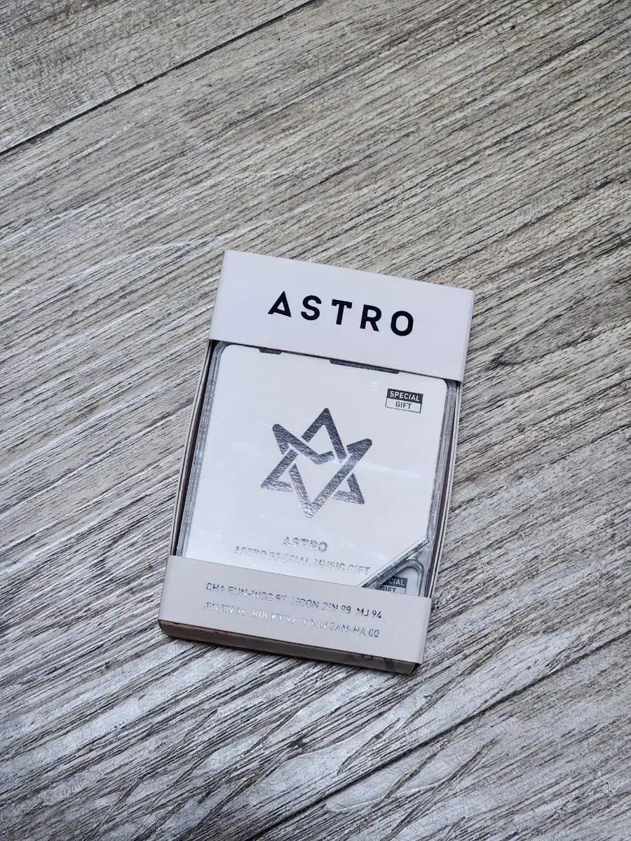ASTRO キノアルバム トレカ付き