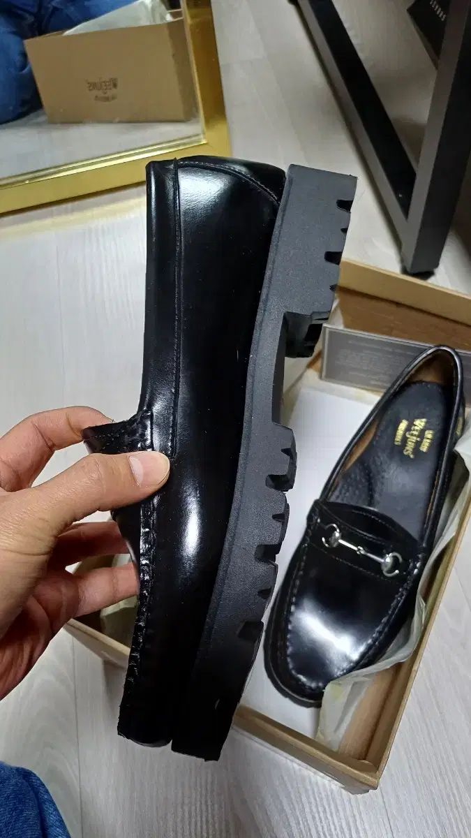 ユニセックス G H BASS Weejuns 90 s Lianna ローファー EU 40