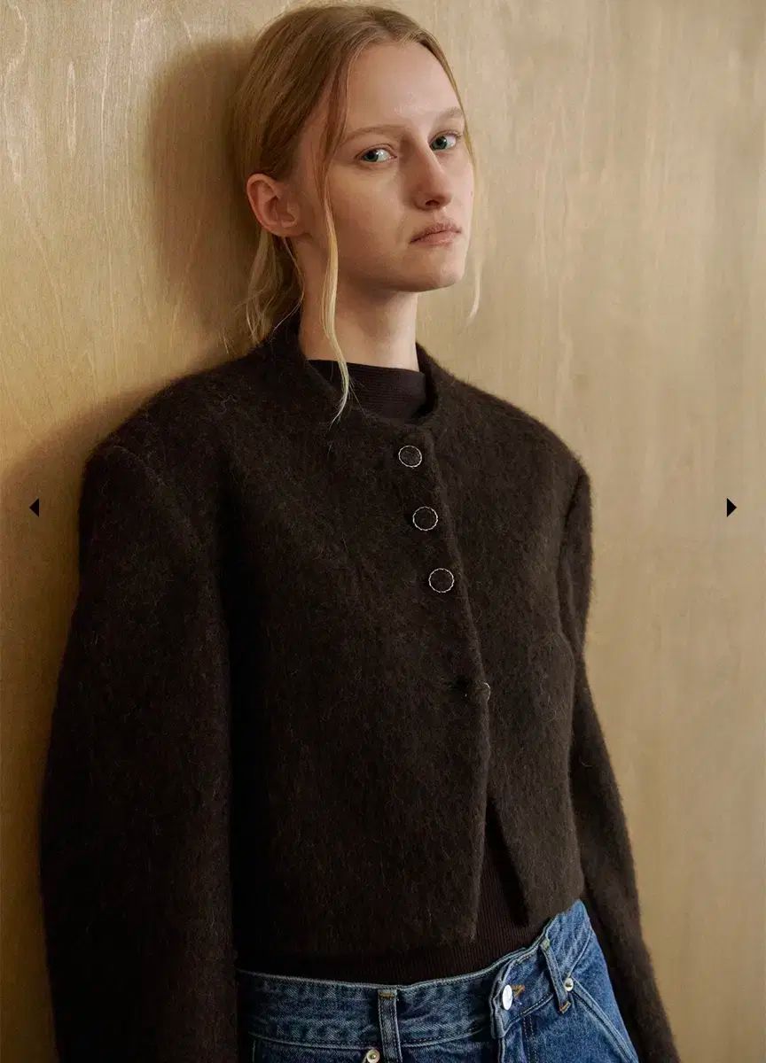 ムアルボ Soft Furry Cropped Jacket ブラウン