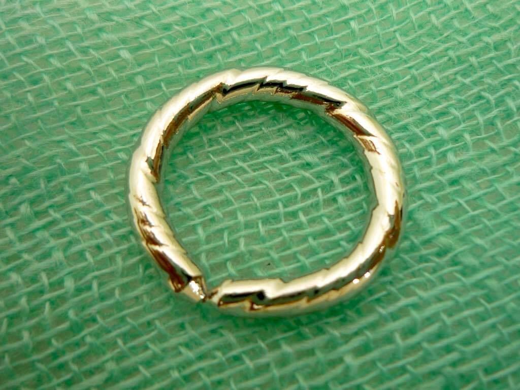 ゴールド-シルバー