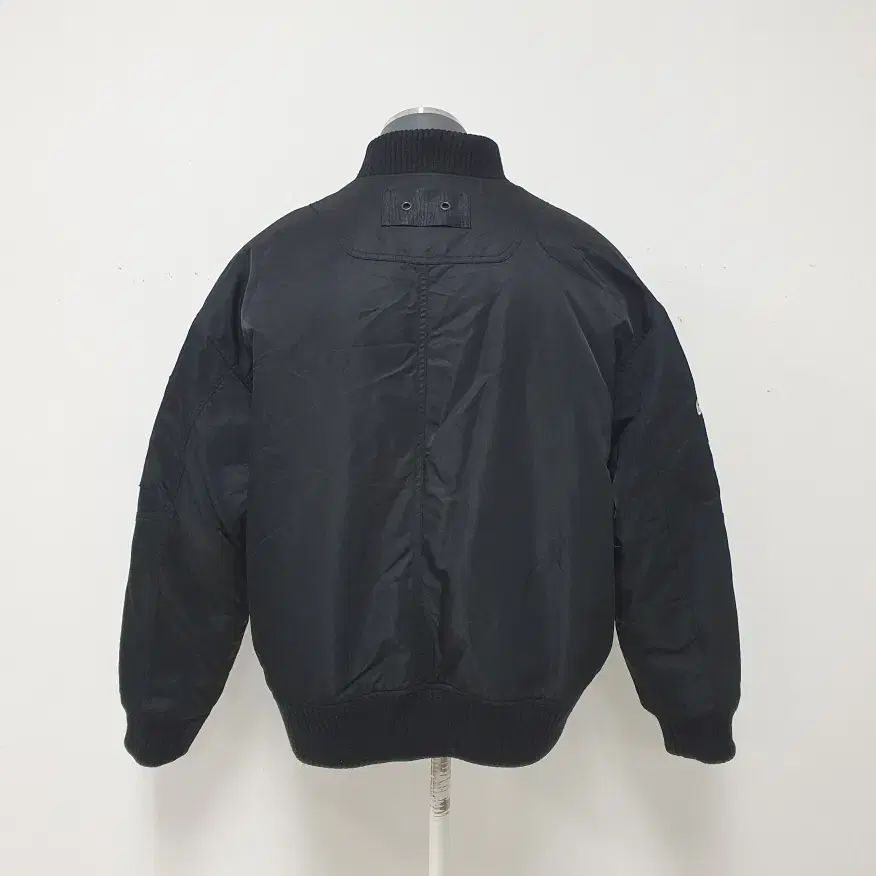 ダックダウン MA-1ジャケット