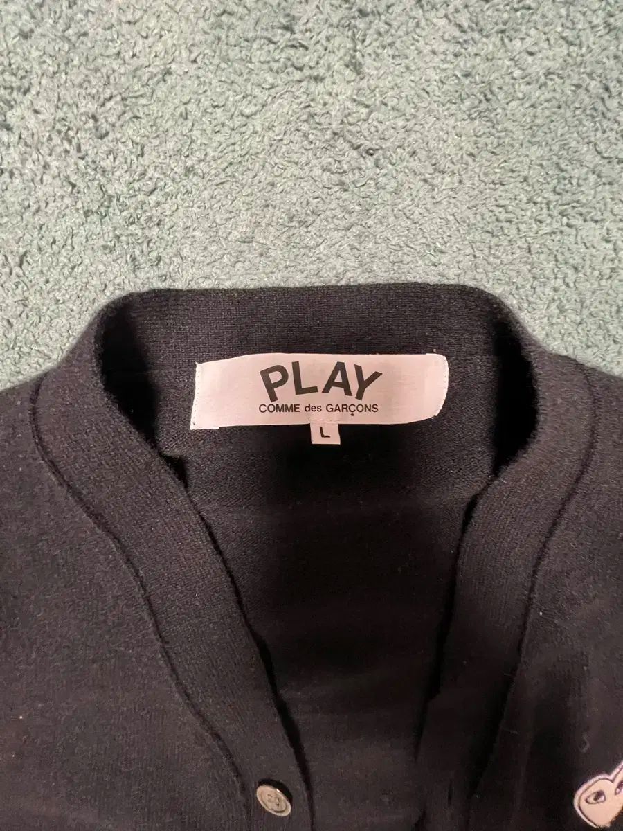 Comme des Garcons PLAY ハート ロゴ カーディガン ブラック ウール