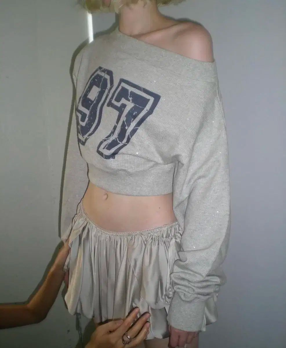 【人気急上昇】 SCULPTOR スカルプター スウェットシャツ