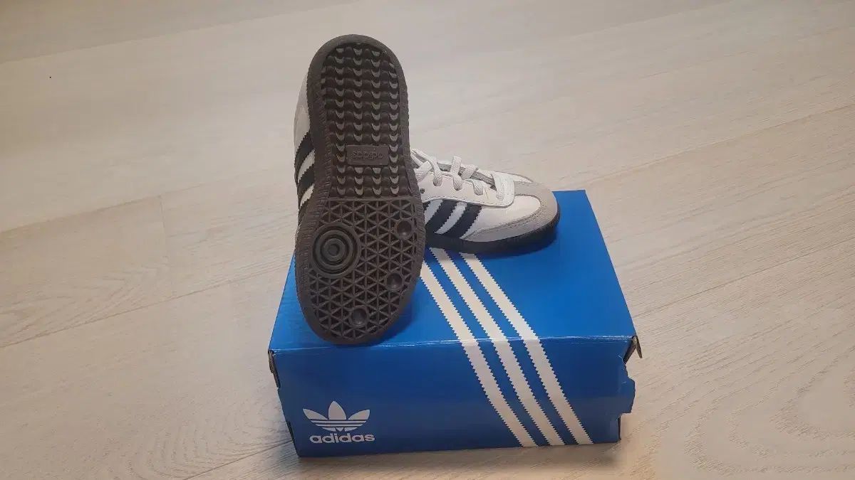 アディダス サンバ OG EL I キッズ スニーカー 150