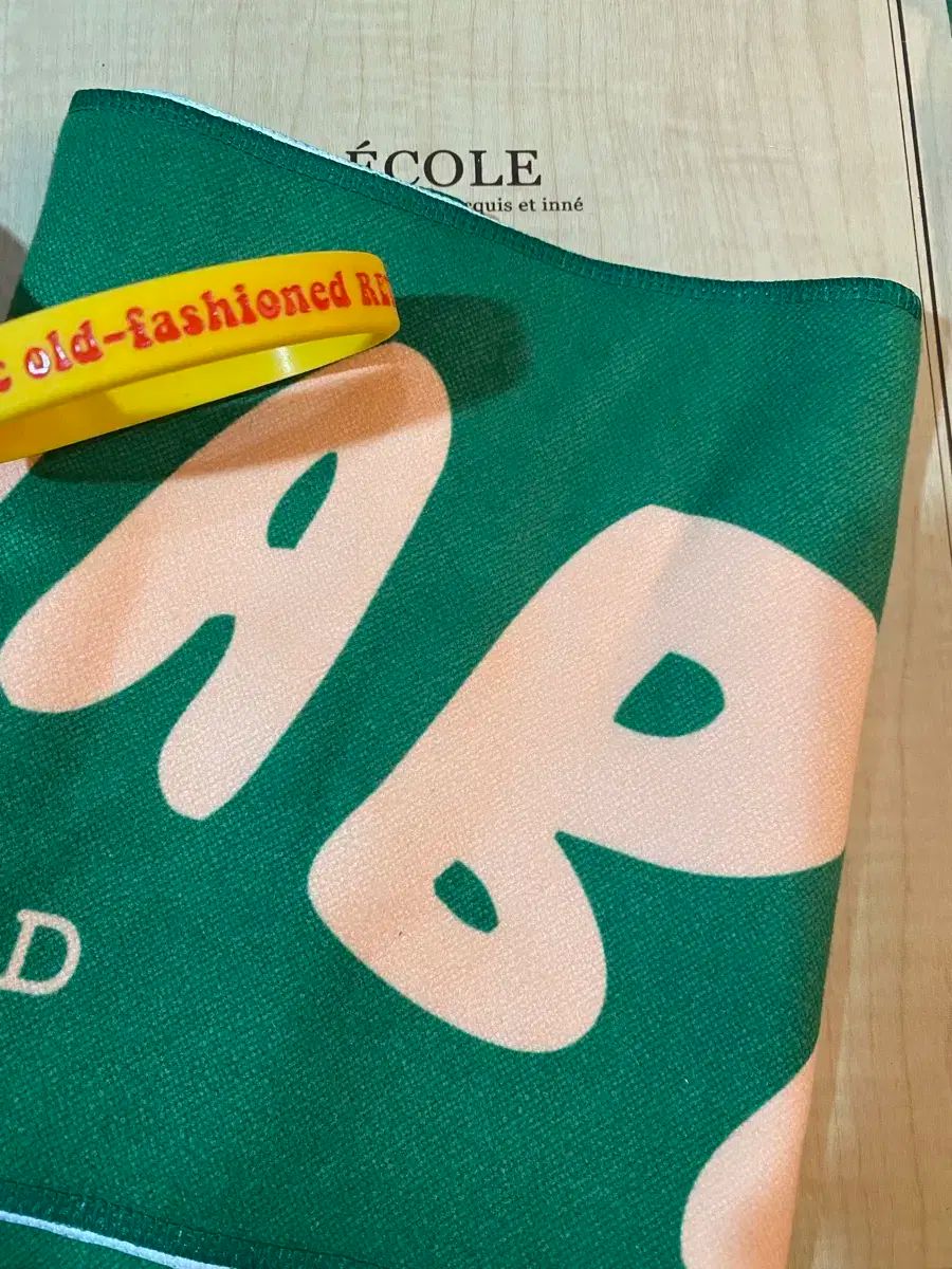 JANNABI スローガン+ブレスレット まとめ