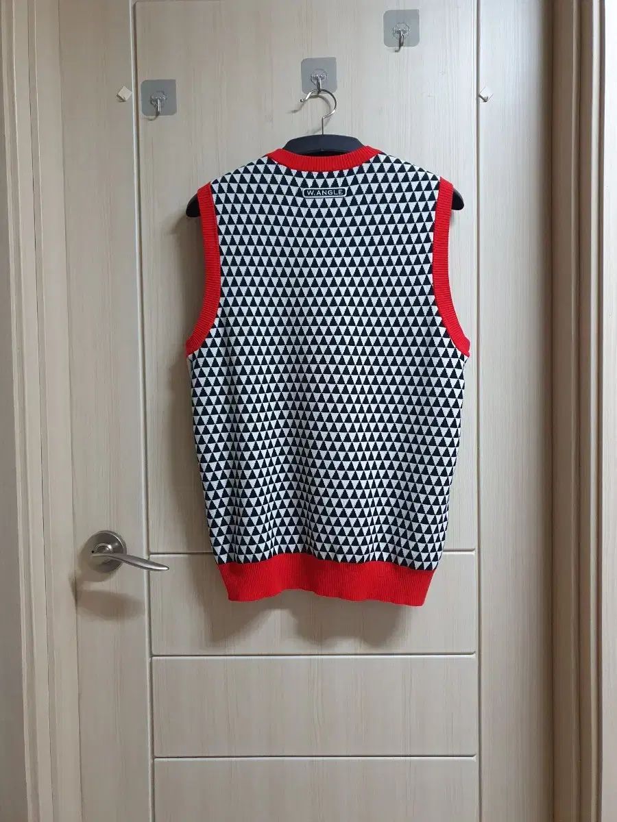 100 ニットベスト