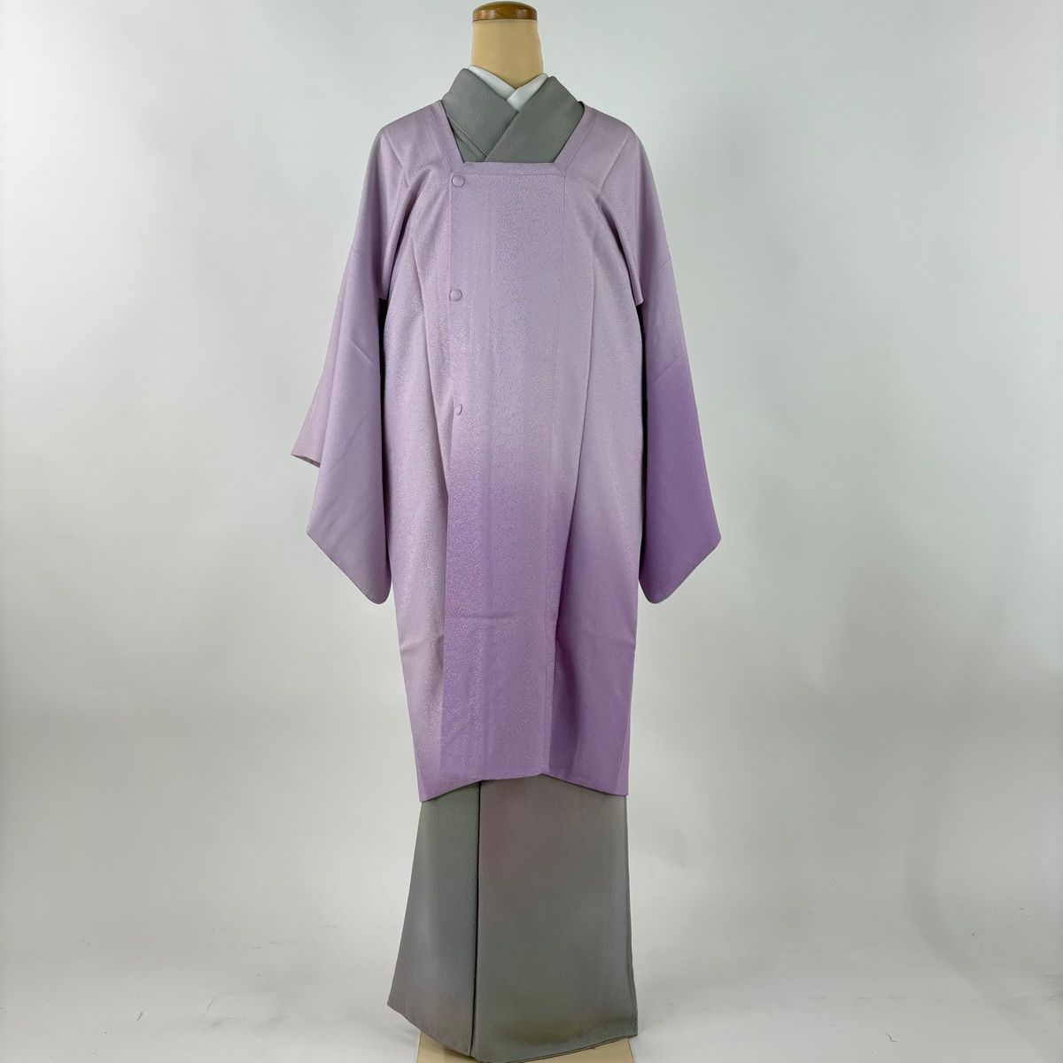 道行 身丈101.5cm 裄丈65.5cm M 和装コート 角衿 地紋 裾ぼかし 薄紫 正絹 名品