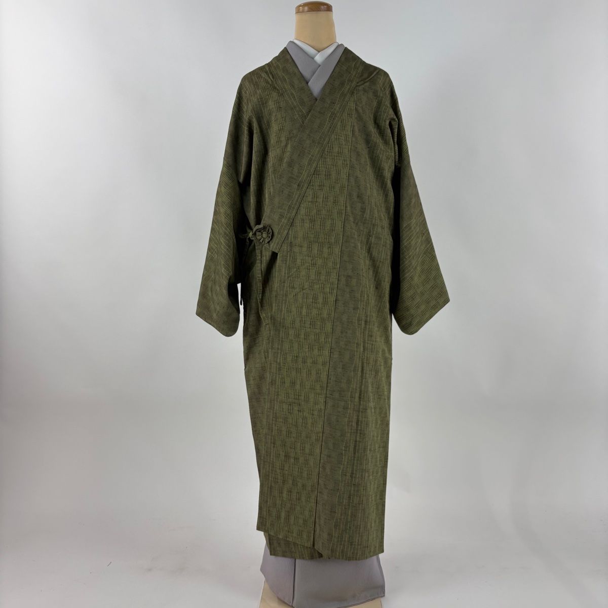 道中着 身丈126.5cm 裄丈66.5cm M 和装コート 着物衿 紬地 よろけ縞 鶯色 正絹 名品