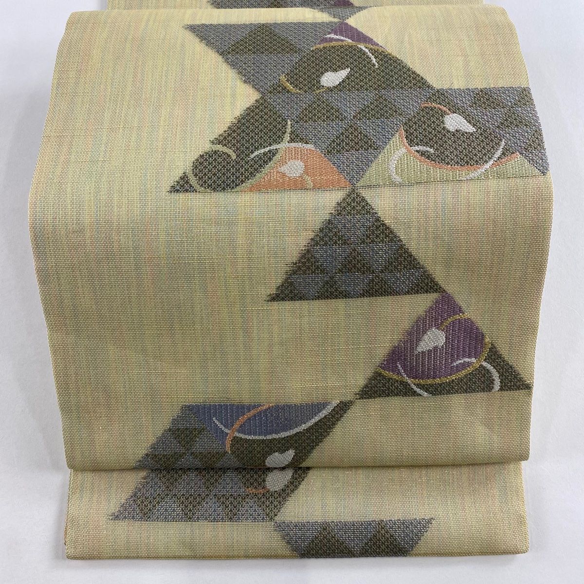 開き名古屋帯 秀品 夏帯 花唐草 鱗 金糸 ベージュ 正絹